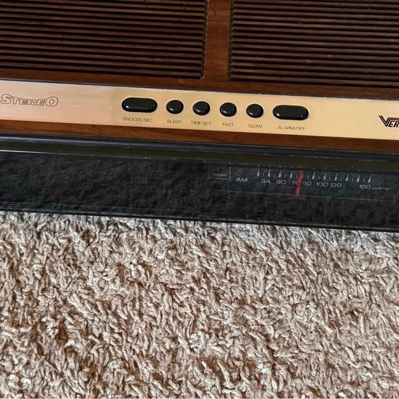 Vintage Veratron Alarm Clock Radio Excellent Condition Tested - Picture 5 of 5
